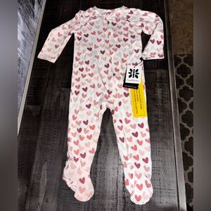 SWEET BAMBOO ZIPPER FOOTIE - PINK HEARTS Mulitple sizes available